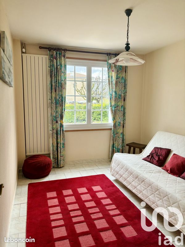 Maison 9 pièces 229 m² - Barbezieux-Saint-Hilaire 16300 (image principale 11)