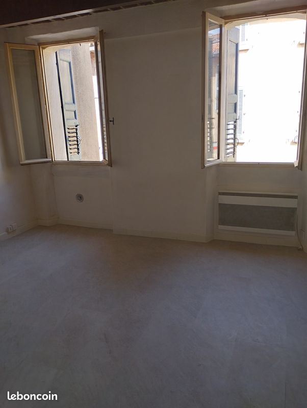 Appartement 1 pièce 18 m² · à La Valette-du-Var · 18 m² · 450 €/mois