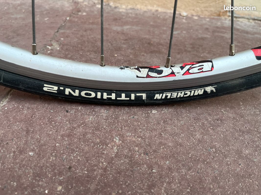 Vitus, excellent état, taille 52, vélo de route (image 4)