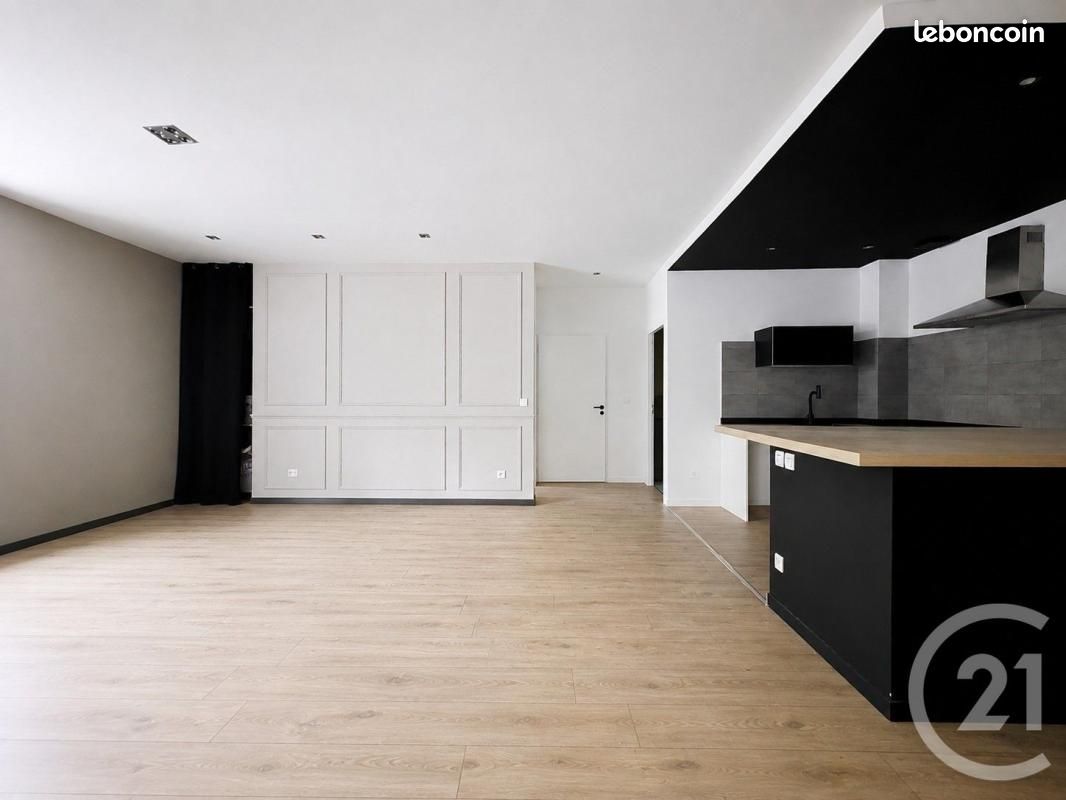 Appartement 3 pièces 93 m² · à Vienne · 93 m² · 215 000 €