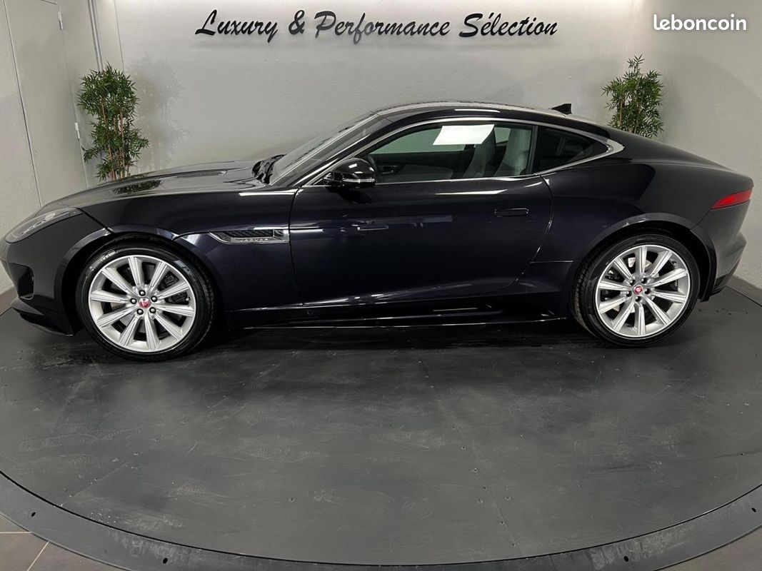 JAGUAR F.TYPE Coupé 3.0 V6 S 380ch - 1°main - 22000km - Peinture spéciale (reflet violet) - Suivi Jaguar (image 2)
