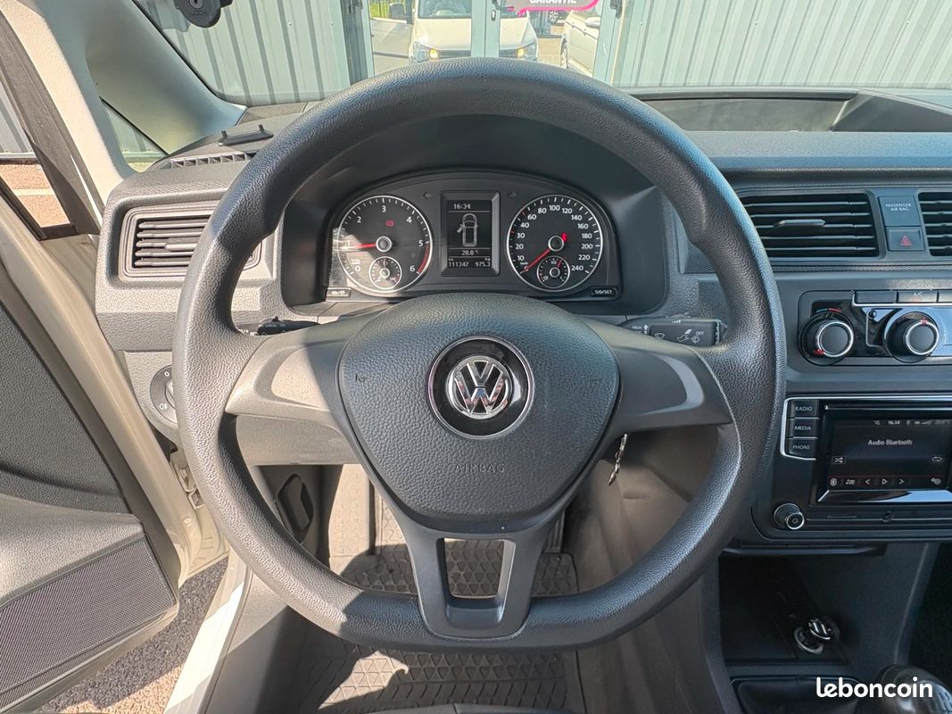 VOLKSWAGEN CADDY 2.0 TDI 102 Confortline *SUPPRESSION AD BLUE (image 16)