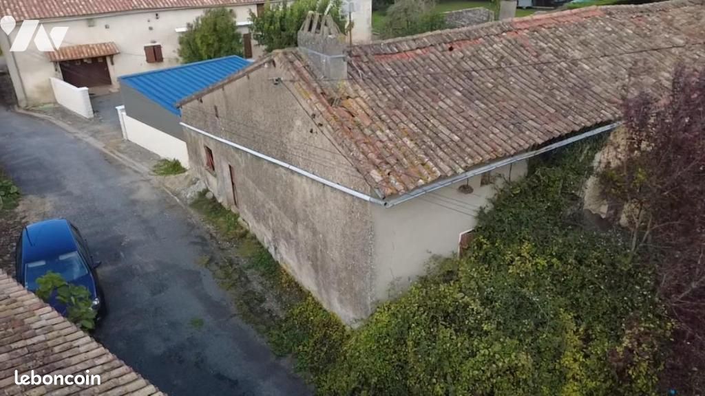Maison 50 m² · à Rouillé · 50 m² · 23 000 €