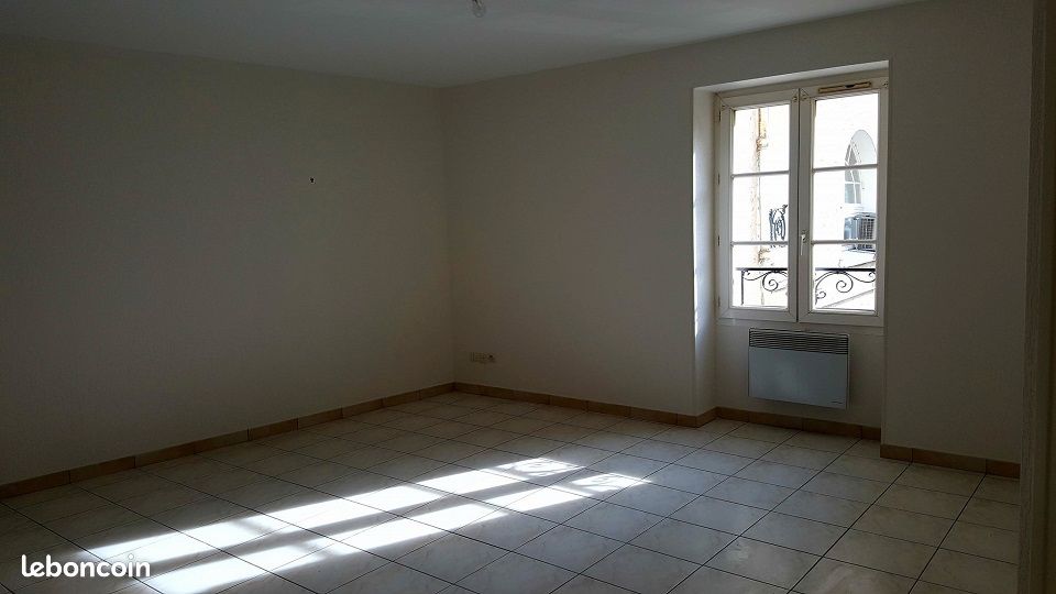 Appartement 2 pièces 46 m² · à Corbeil-Essonnes · 46 m² · 685 €/mois