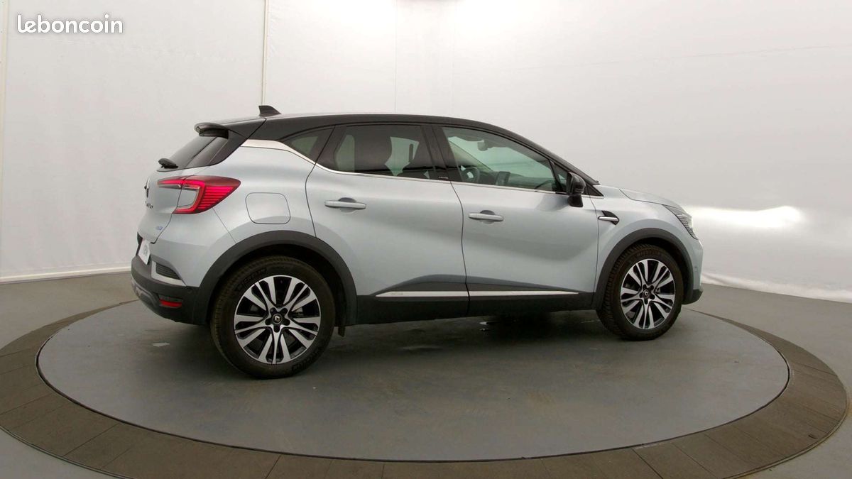 Renault captur e tech plug in 160 initiale paris (image 11)