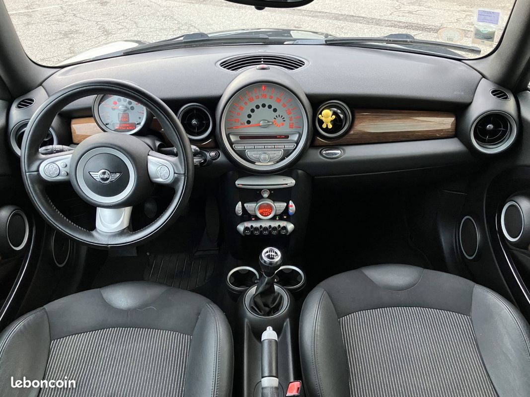 MINI HATCH R56 Cooper 1.6 D 110ch Pack Chili/Garantie 6 mois/Système Star Stop/ Clim/Vitres électriques (image 2)