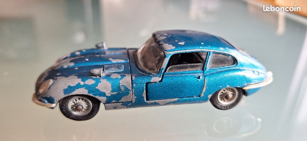 ANCIEN JOUET VOITURE Course RC Maserati Bora Daishin Procision Japan