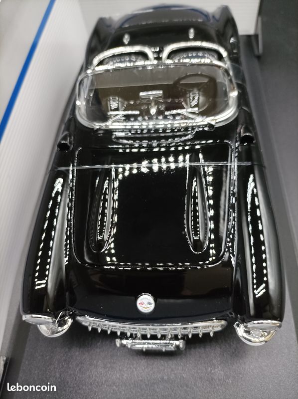 Voiture miniature chevrolet corvette (image 4)
