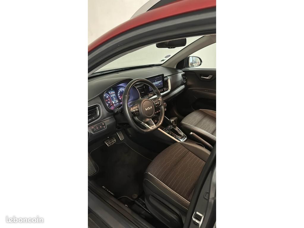 KIA STONIC 1.0 T-GDI MHEV - 120 DCT7 GT Line Premium (image 9)