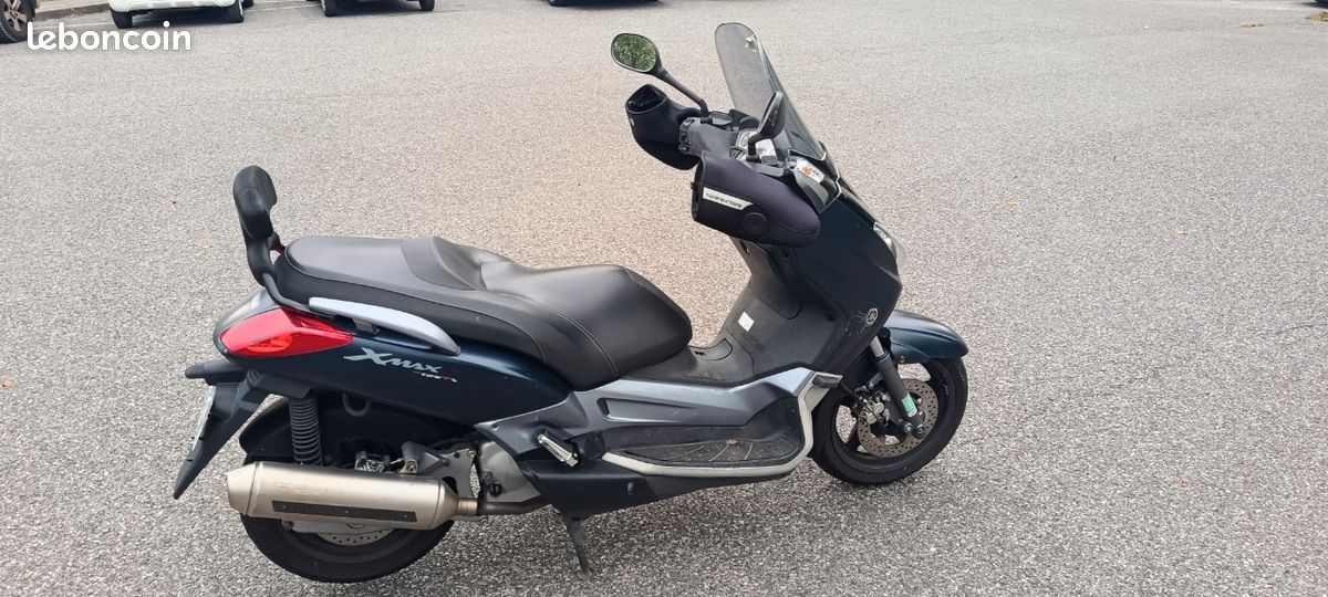 Yamaha XMAX 125 (image 3)