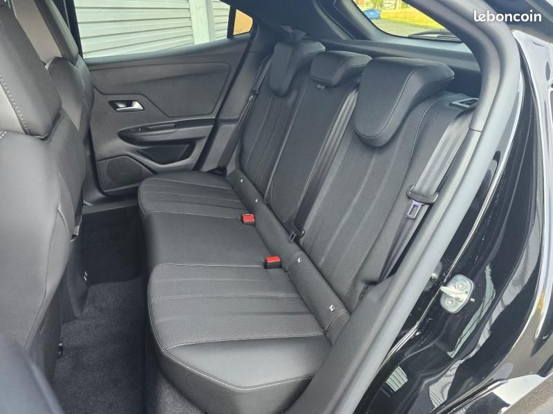 Opel Mokka 1.2 Turbo Hybrid 145ch GS e-DCT6 (image 12)