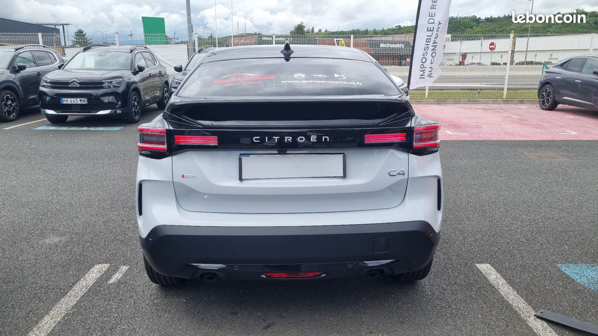 CITROEN C4 Hybride 145 e-DCS6 Collection (image 4)