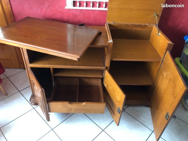 Meuble en bois (image 2)