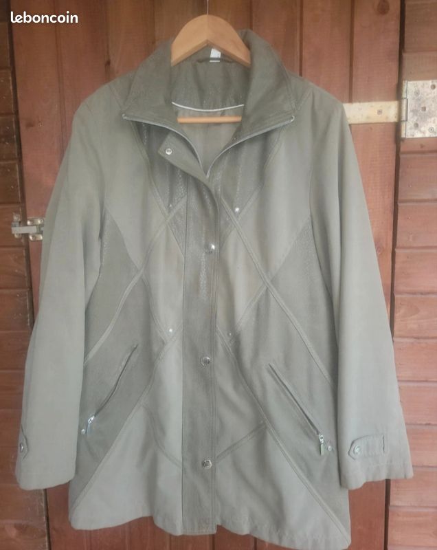 Veste vert new solassic taille 42
Aisselles à aisselles 50
Aisselles bas 53
88 polyester 12 nylon
Prix 6 (image 1)