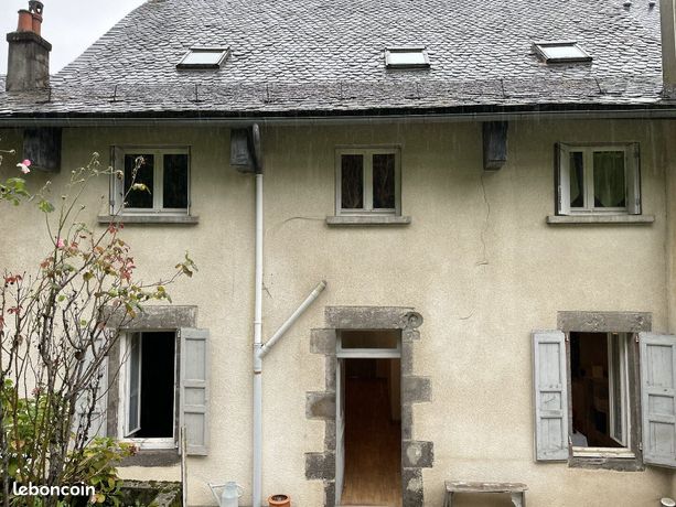 Immeuble 227 m² SAINT CERNIN
