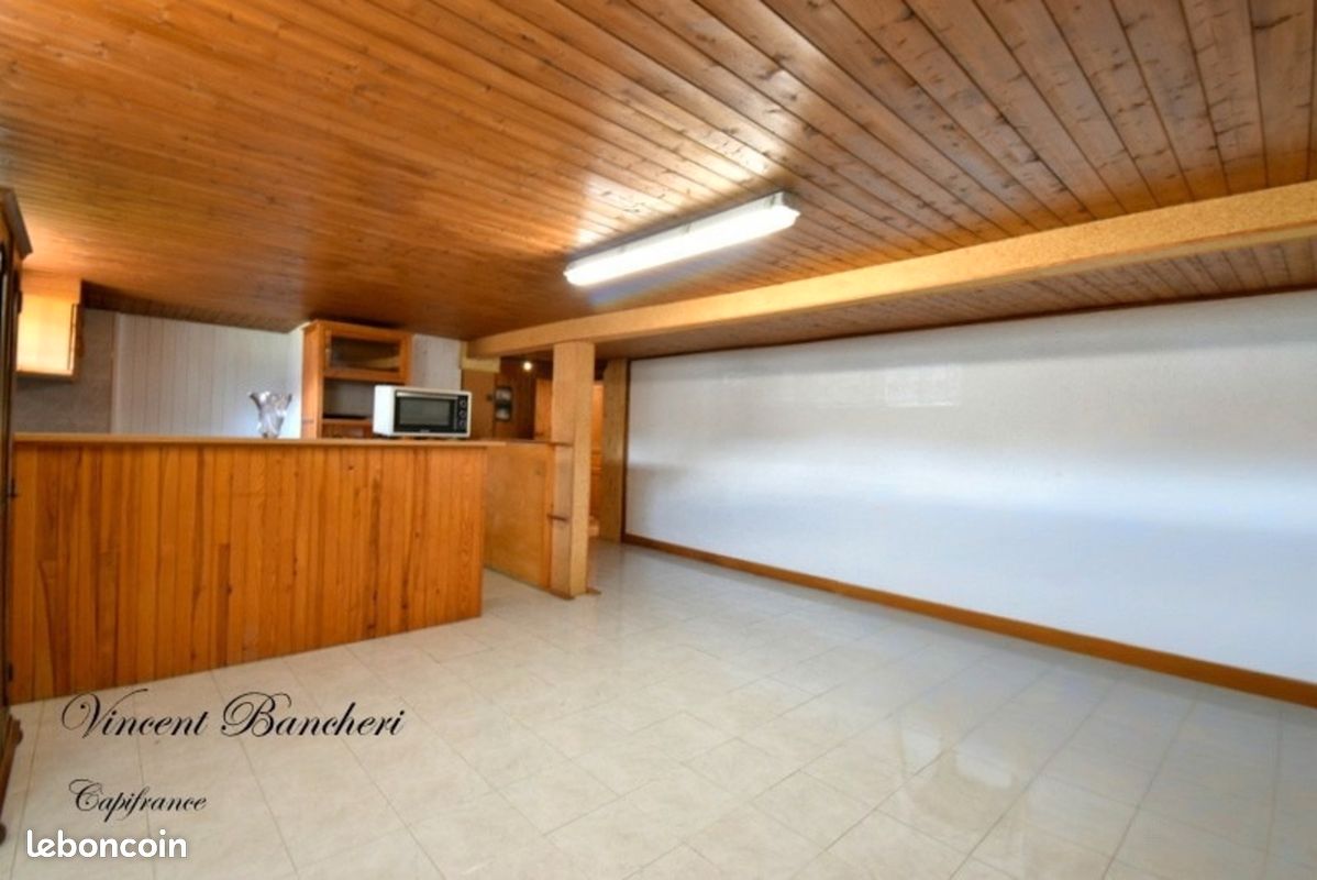 Appartement 2 pièces 75 m² · à Amancy · 75 m² · 160 000 €