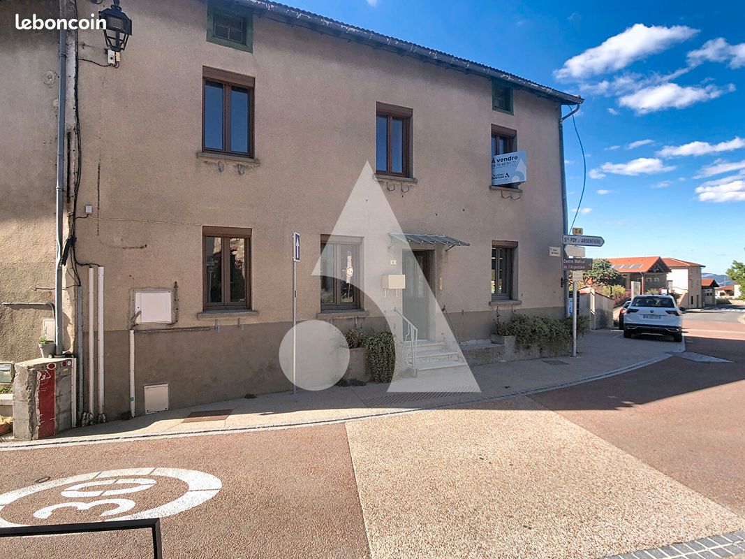 Maison 4 pièces 105 m² · à Aveize · 105 m² · 160 000 €