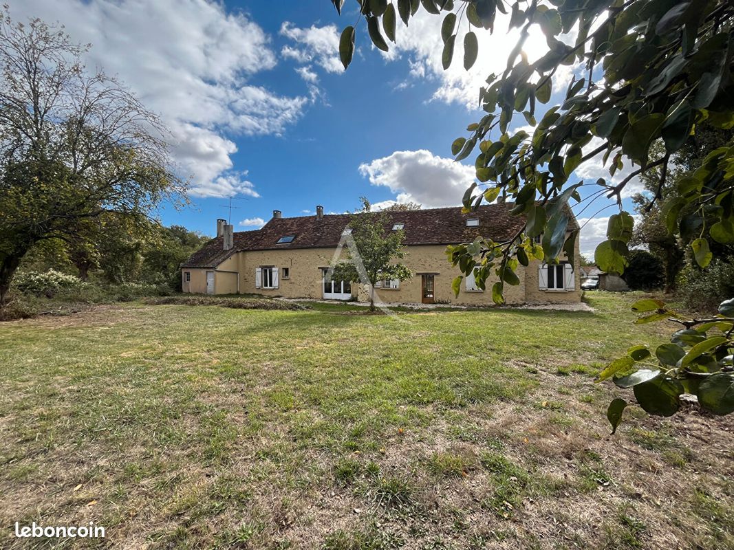 Maison 10 pièces 291 m² · à Dourdan · 291 m² · 316 000 €