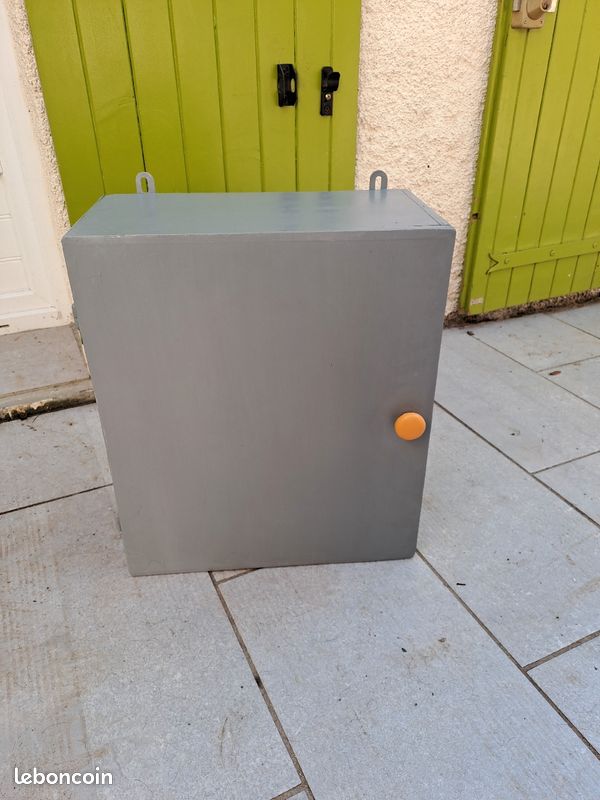 Armoire bois (image 1)