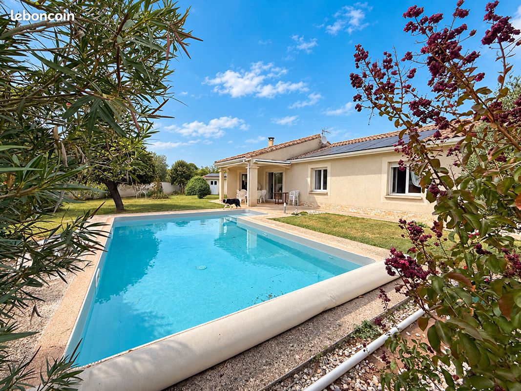 Maison 5 pièces 120 m² · à Bias · 120 m² · 294 700 €
