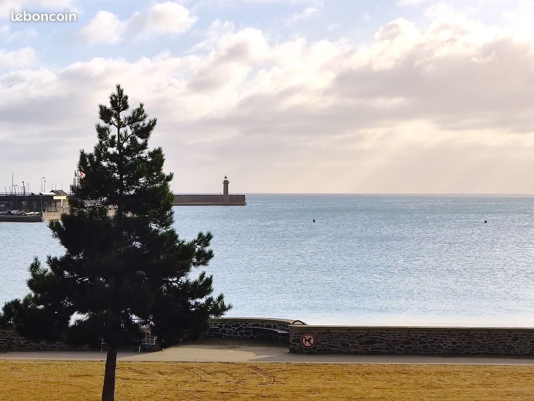 Appartement 1 pièce 18 m² · à Binic-Étables-sur-Mer · 18 m² · 430 €/mois