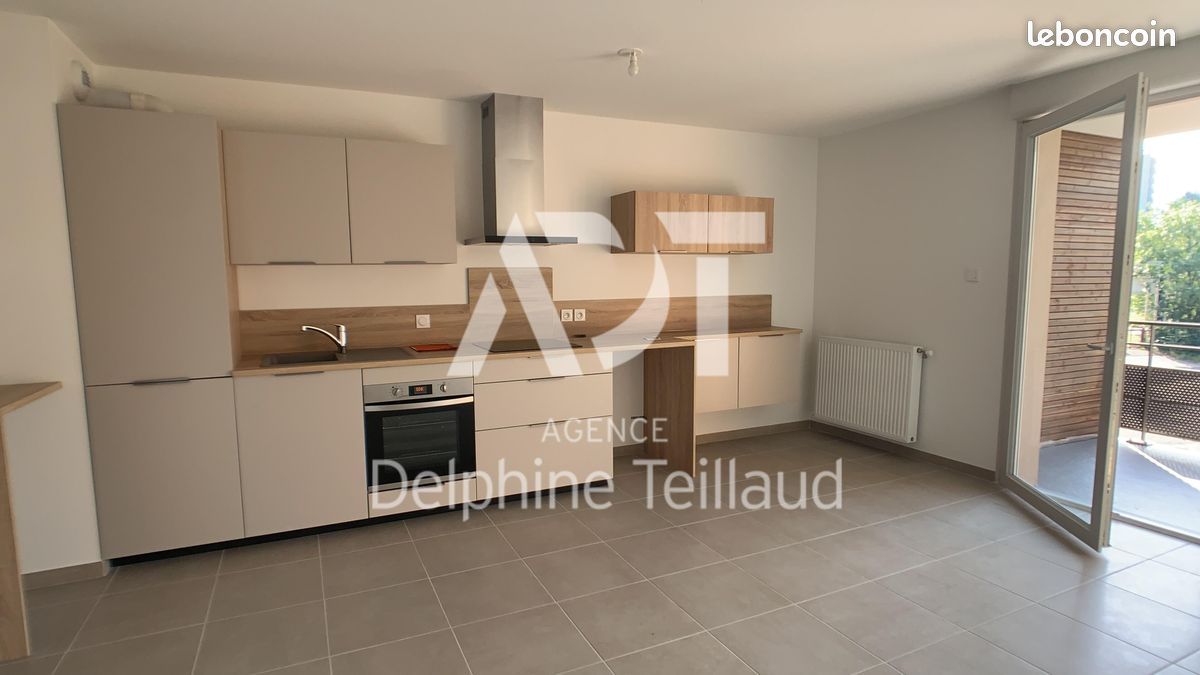 Appartement a louer fontaine - 3 pièce(s) - 61 m2 - Surfyn