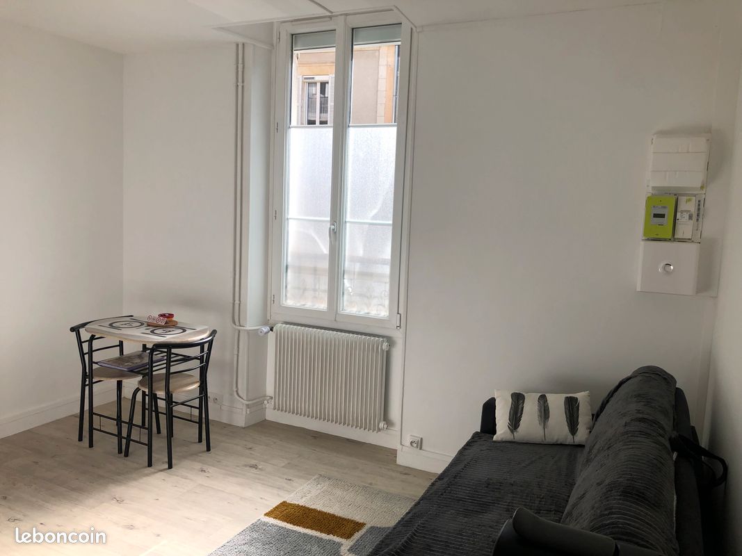 Appartement 1 pièce 18 m² · à Bourges · 18 m² · 520 €