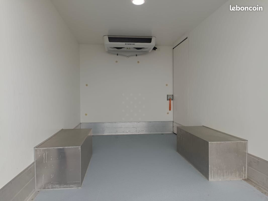 Renault Master PLANCHER CABINE FRIGO 12M3 CAISSE (image 12)