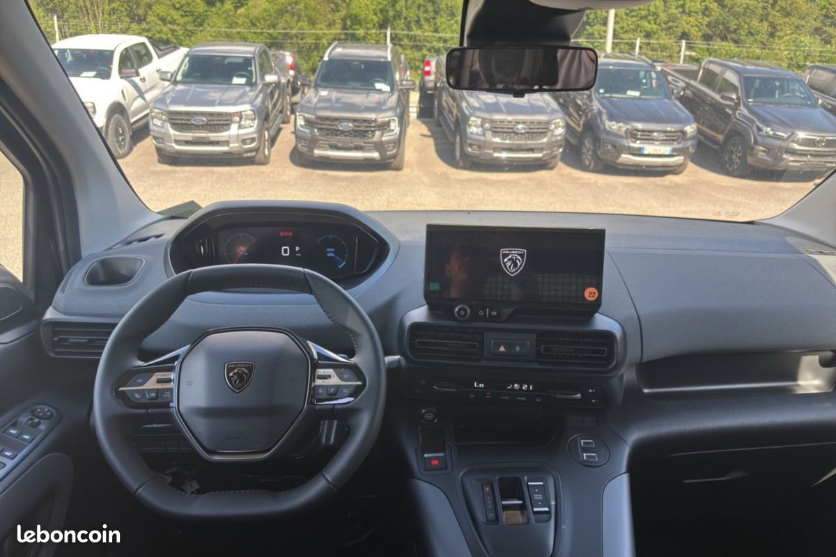 Peugeot Rifter BLUEHDI 130 EAT8 ALLURE 0MALUS (image 2)