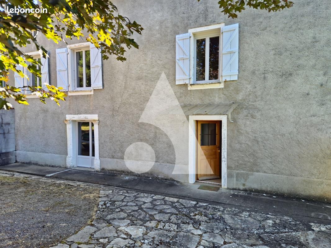 Maison 8 pièces 206 m² (image 2)