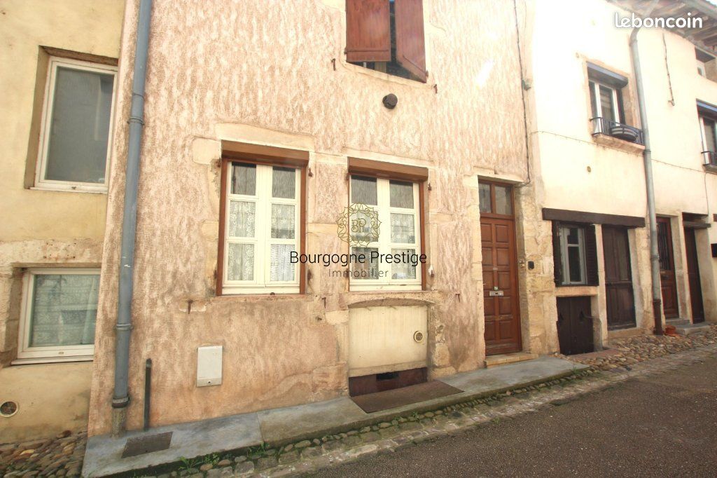 Maison 5 pièces 137 m² · à Tournus · 137 m² · 109 000 €