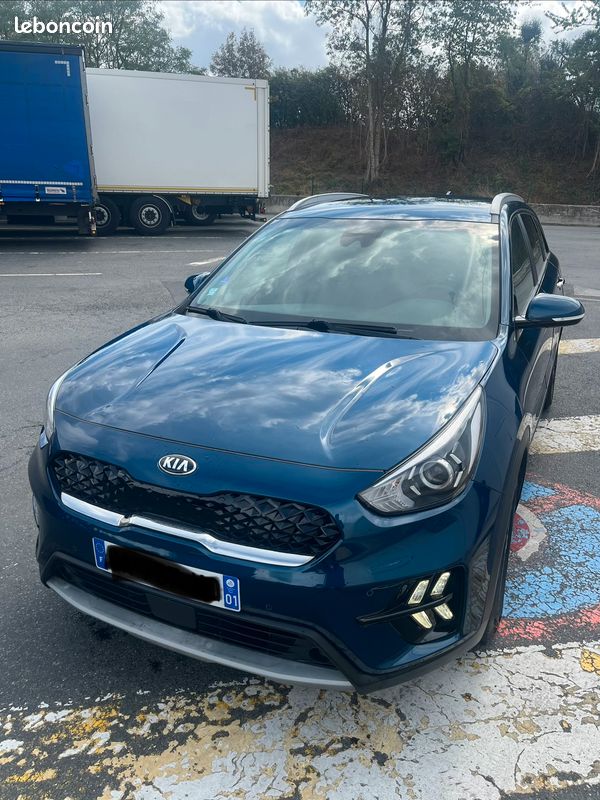 Kia niro (image 1)