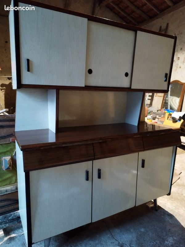 Buffet formica (image 1)