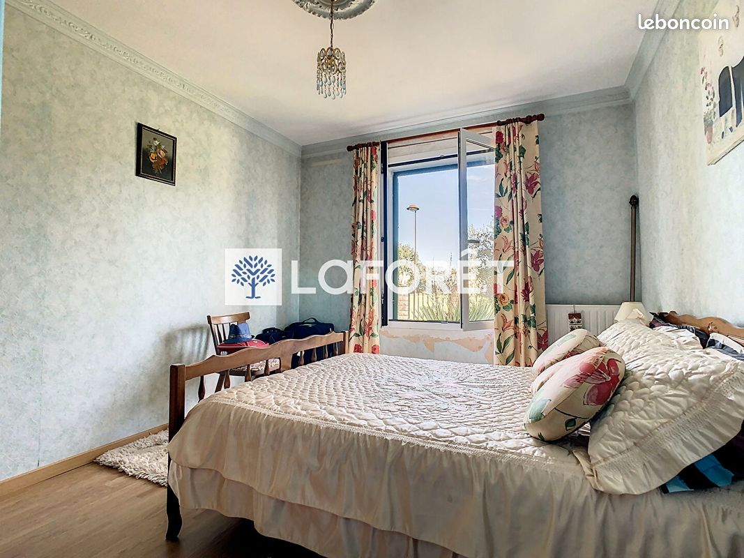 Pavillon 4 pièces 120 m² - Bressuire 79300 (image principale 11)