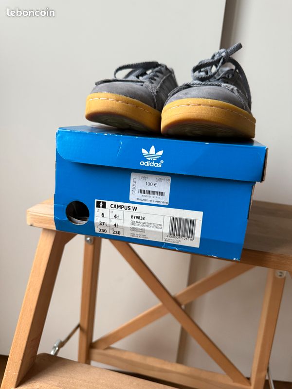 Baskets basses Adidas daim gris Campus taille 37 Chaussures