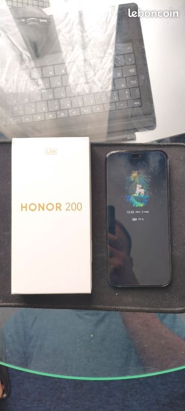 Honor 200 Lite (image 1)
