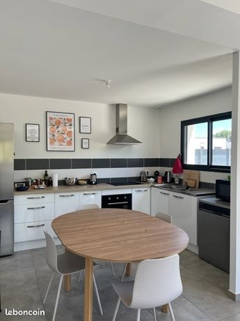 Loue grand appartement T2 récent dans petite résidence calme à PERPIGNAN