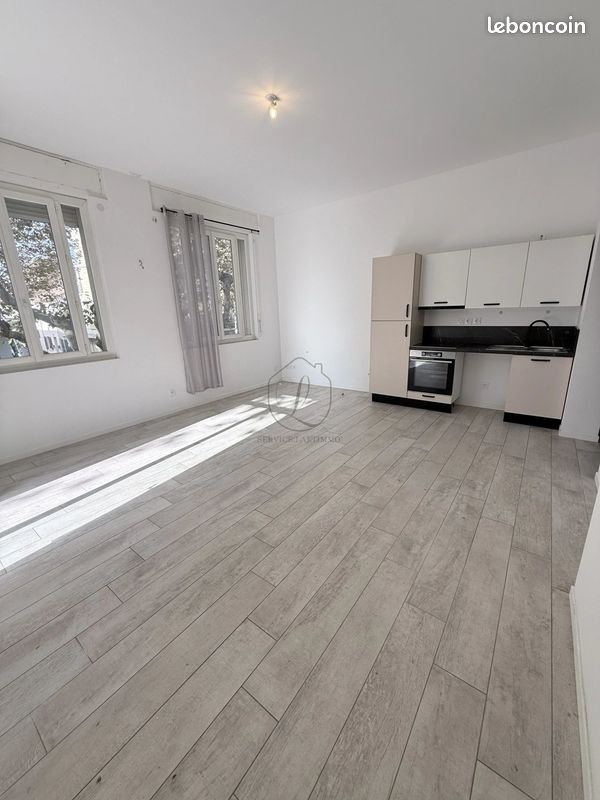 Appartement 2 pièces 38 m² · à Port-Saint-Louis-du-Rhône · 38 m² · 690 €/mois