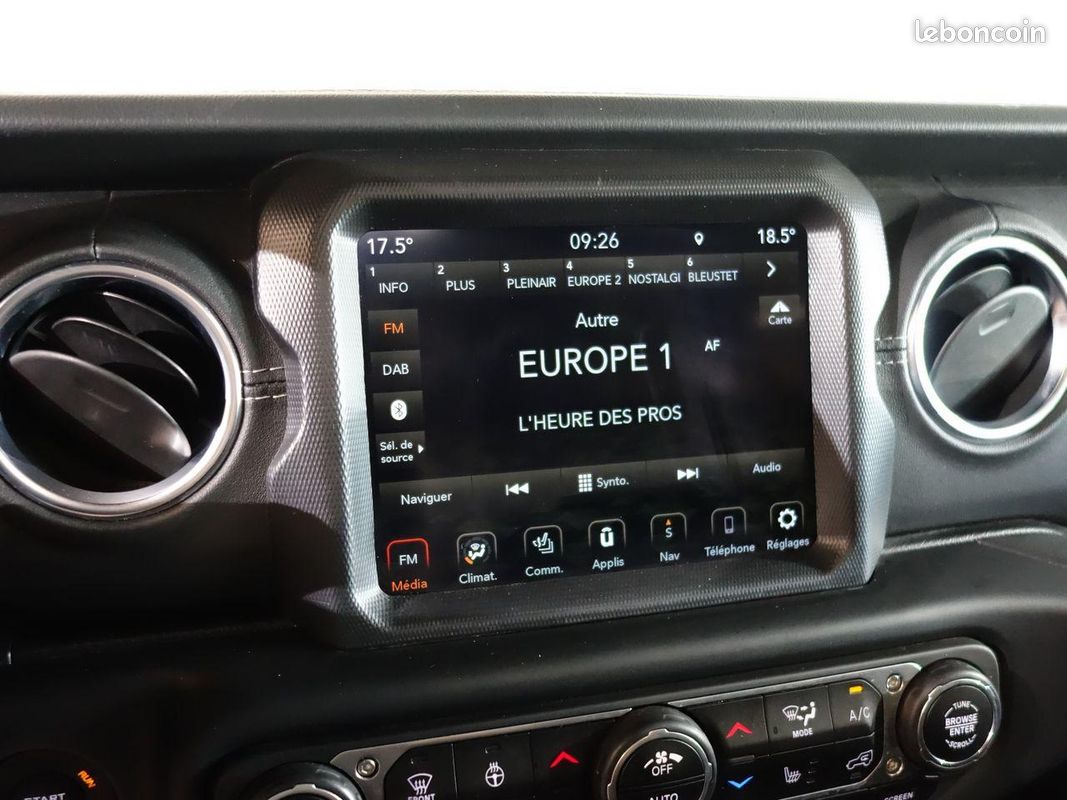 JEEP WRANGLER 2.0 L T 380 CH 4xe - BVA8 4x4 Unlimited Overland (image 25)