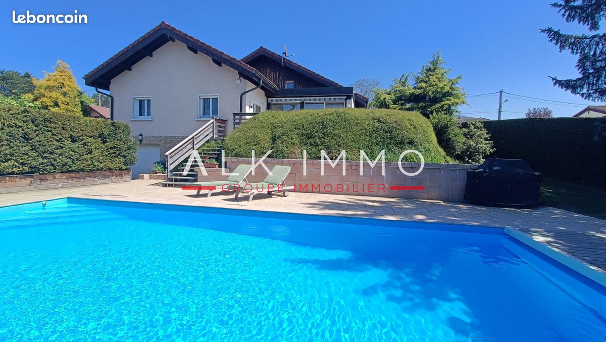 Maison 13 pièces 250 m² · à Cranves-Sales · 250 m² · 1 170 000 €