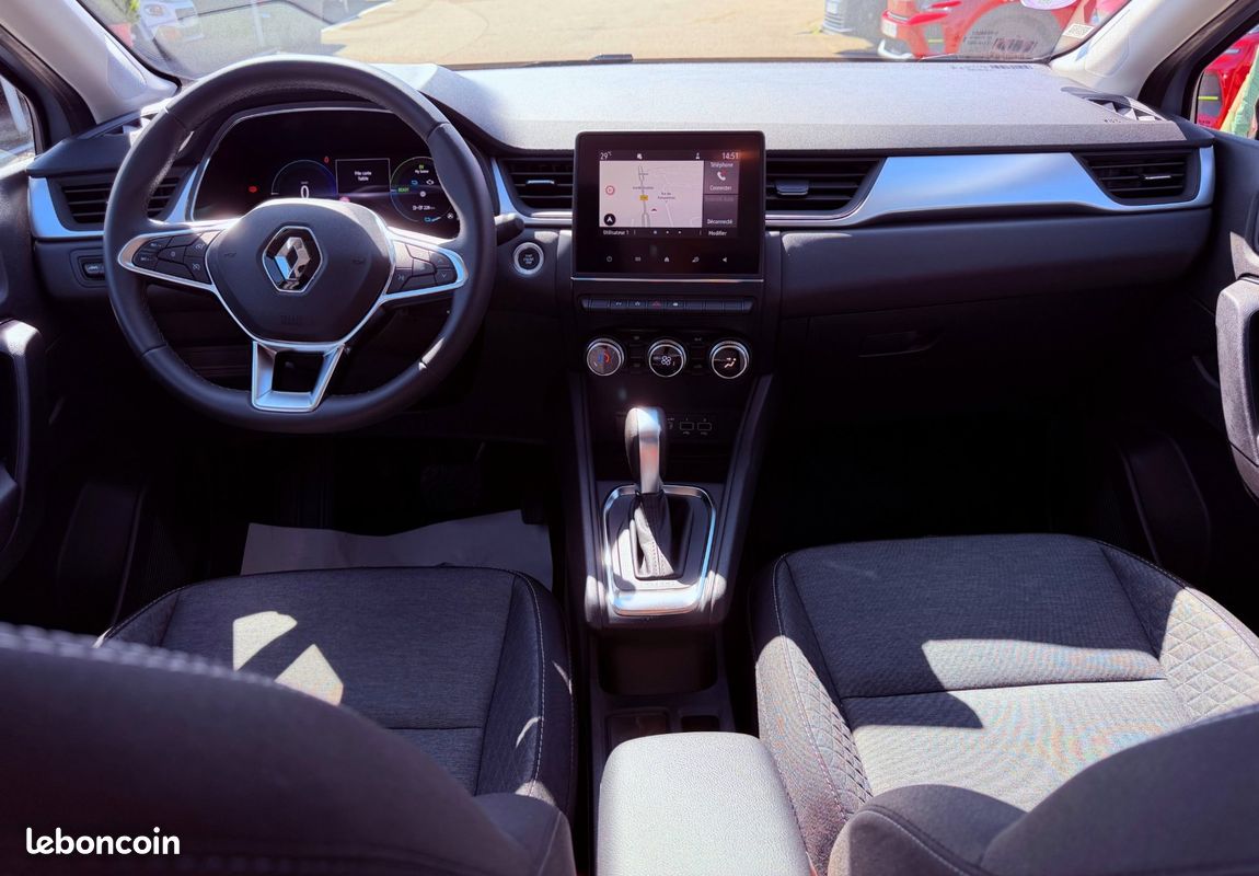 Renault Captur II 1.6 E-Tech Hybride rechargeable 160 ZEN (image 7)