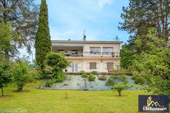 Maison 5 pièces 174 m²