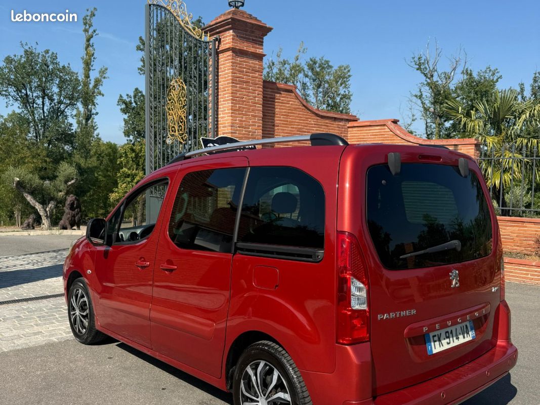 PEUGEOT PARTNER TEPEE 1.6 HDi FAP 110ch Loisirs (image 3)