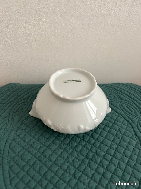 Jolie saucière porcelaine blanche de Limoges (Deshoulières - California) (image 7)