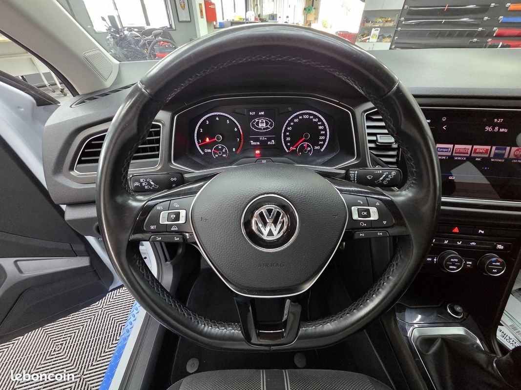 Volkswagen T-ROC 1.5 TSI EVO 150CH LOUNGE (image 12)