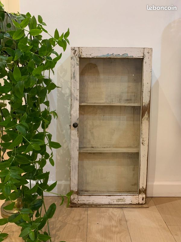 Belle vitrine en bois - etagere verre et bois vintage - meuble pharmacie / curiosité (image 1)