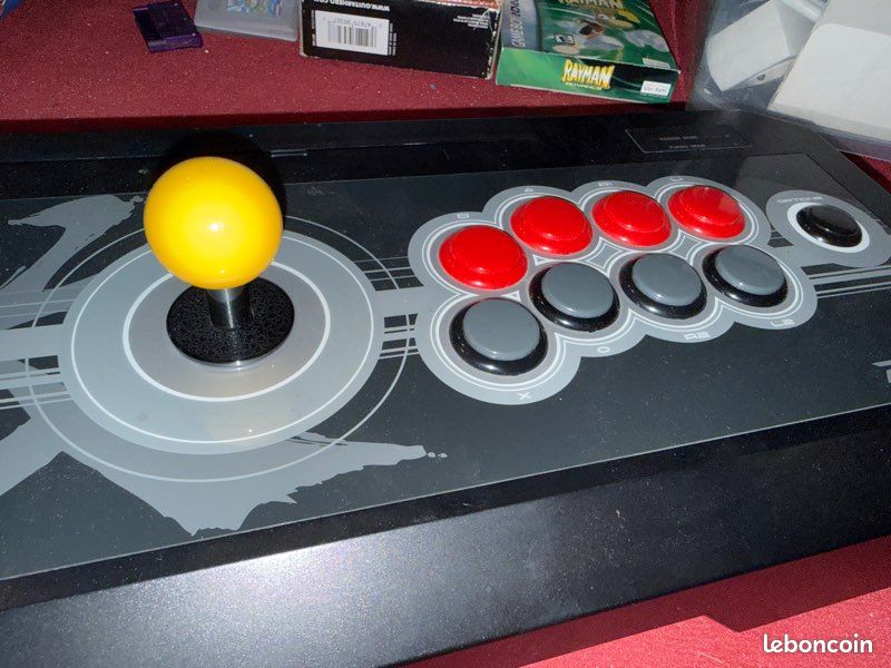 Stick Hori Real Arcade Pro 5 - XONE - Accessoire Occasion Pas Cher