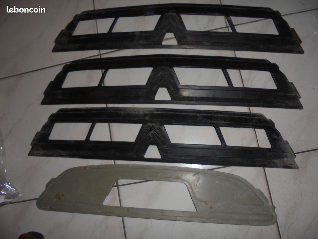 Calandre En Tôle Pour Voiture Jouet Citroen B14 échelle 1/15ème - Neuve