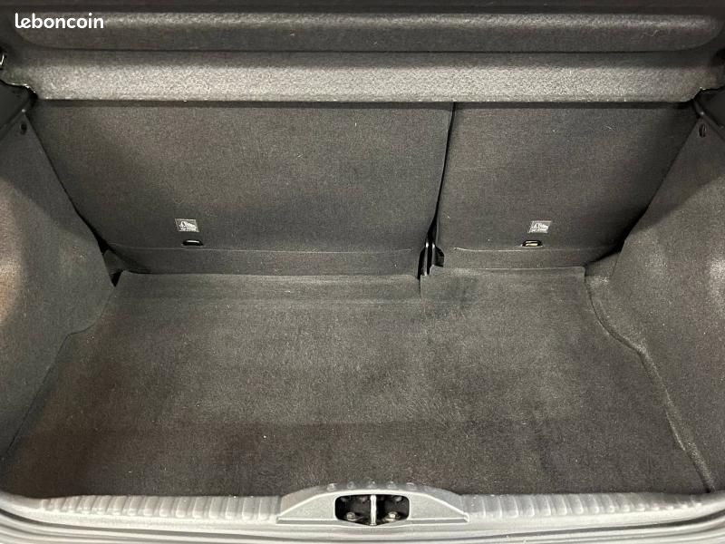 Citroen C3 Essence 110 Feel GPS Radar Recul Clim Auto Régulateur (image 13)