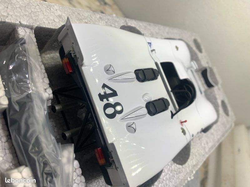 Porsche 908/02 #48 Sebring Steve Mac Queen Autoart 1/18 (image 8)
